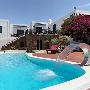 casa-camelio.in-canary-islands.com/